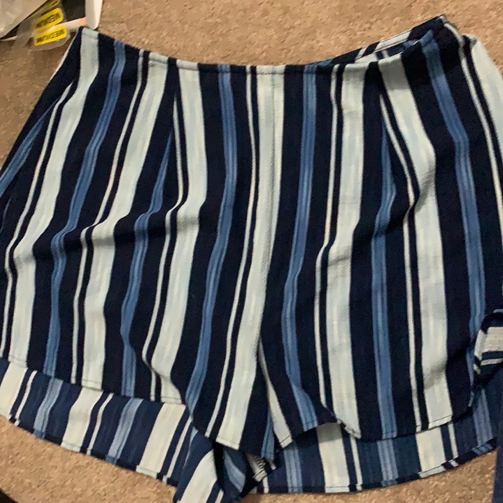 SMYM shorts